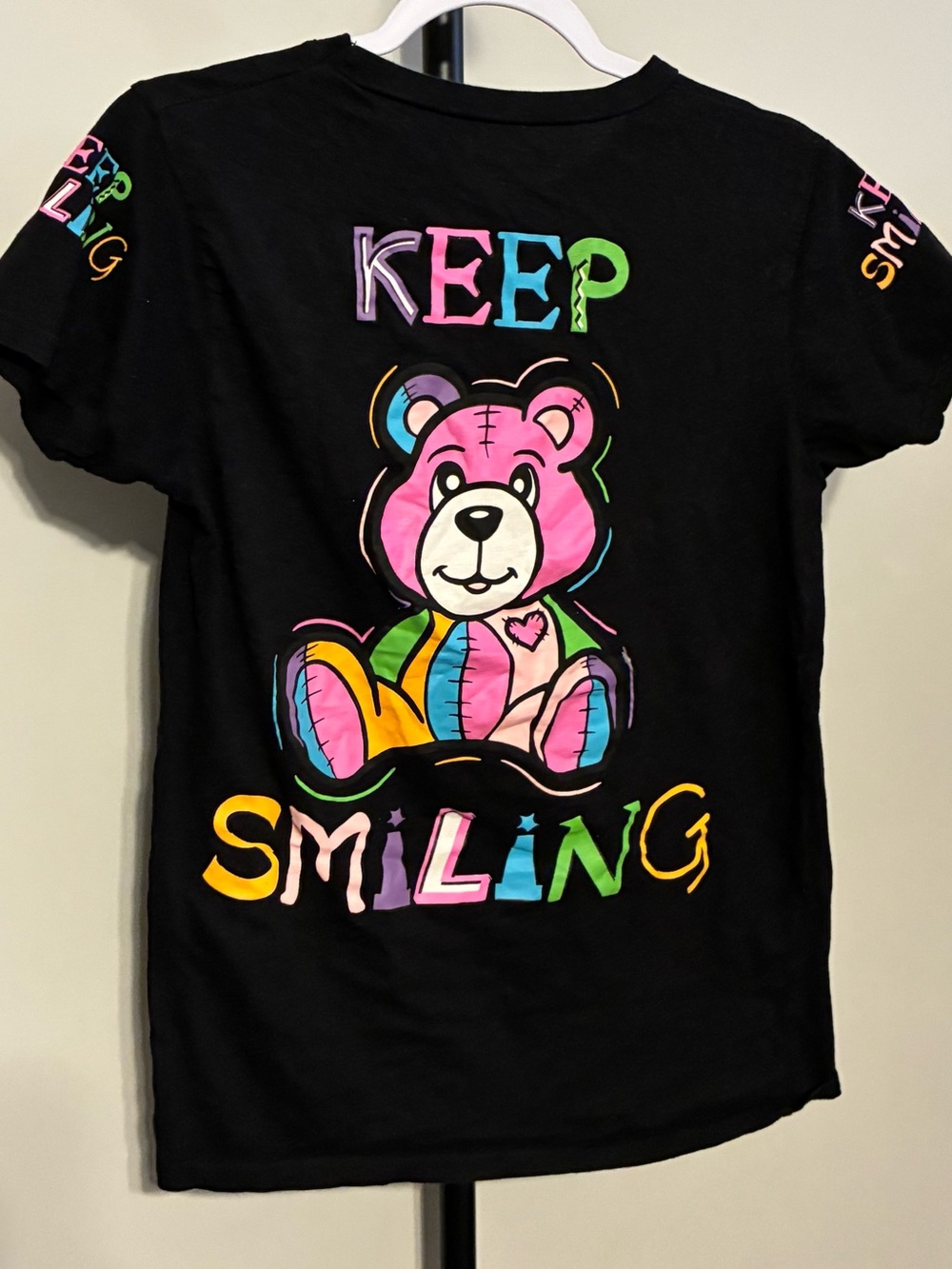 On Fire Black Tee with Multicolor Teddy Bear "Keep Smiling" Graphic Large